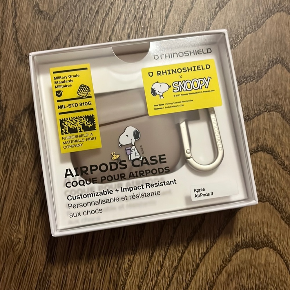 NEW Rhinoshield Snoopy AirPods 3 Case